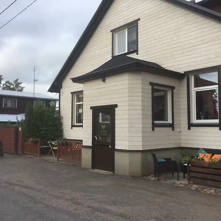 Anna Bed&Breakfast Kallaste  Exteriör bild